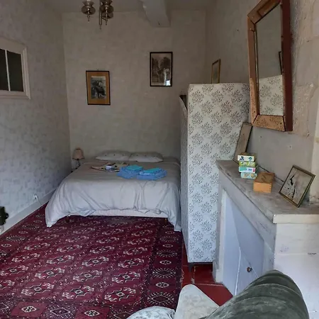 Bed and Breakfast Au Pied De La Cathedrale Μπαγιέ