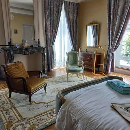 Bed and Breakfast Au Pied De La Cathedrale *