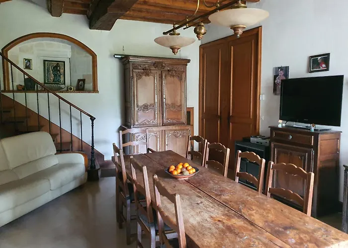 Au Pied De La Cathedrale Bed & Breakfast