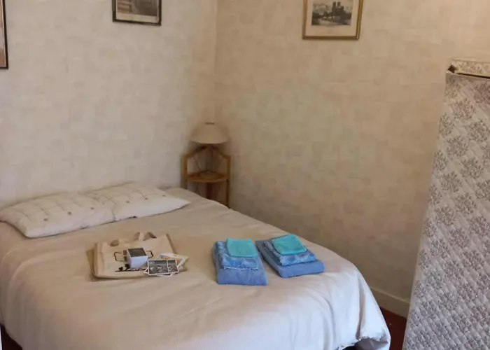 Bed & Breakfast Au Pied De La Cathedrale