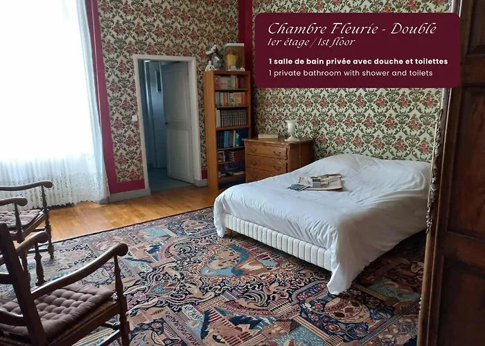 Bed & Breakfast Au Pied De La Cathedrale *