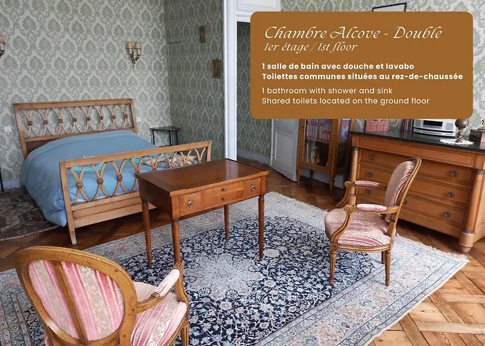 Au Pied De La Cathedrale * Bayeux